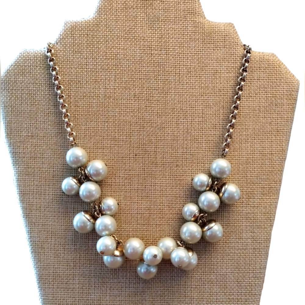 Talbots 20" Gold Pearl Cluster Statement Necklace Faux Ivory Bib Bauble Classic